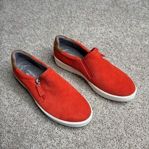 Clarks Layton Step Slip-Ons